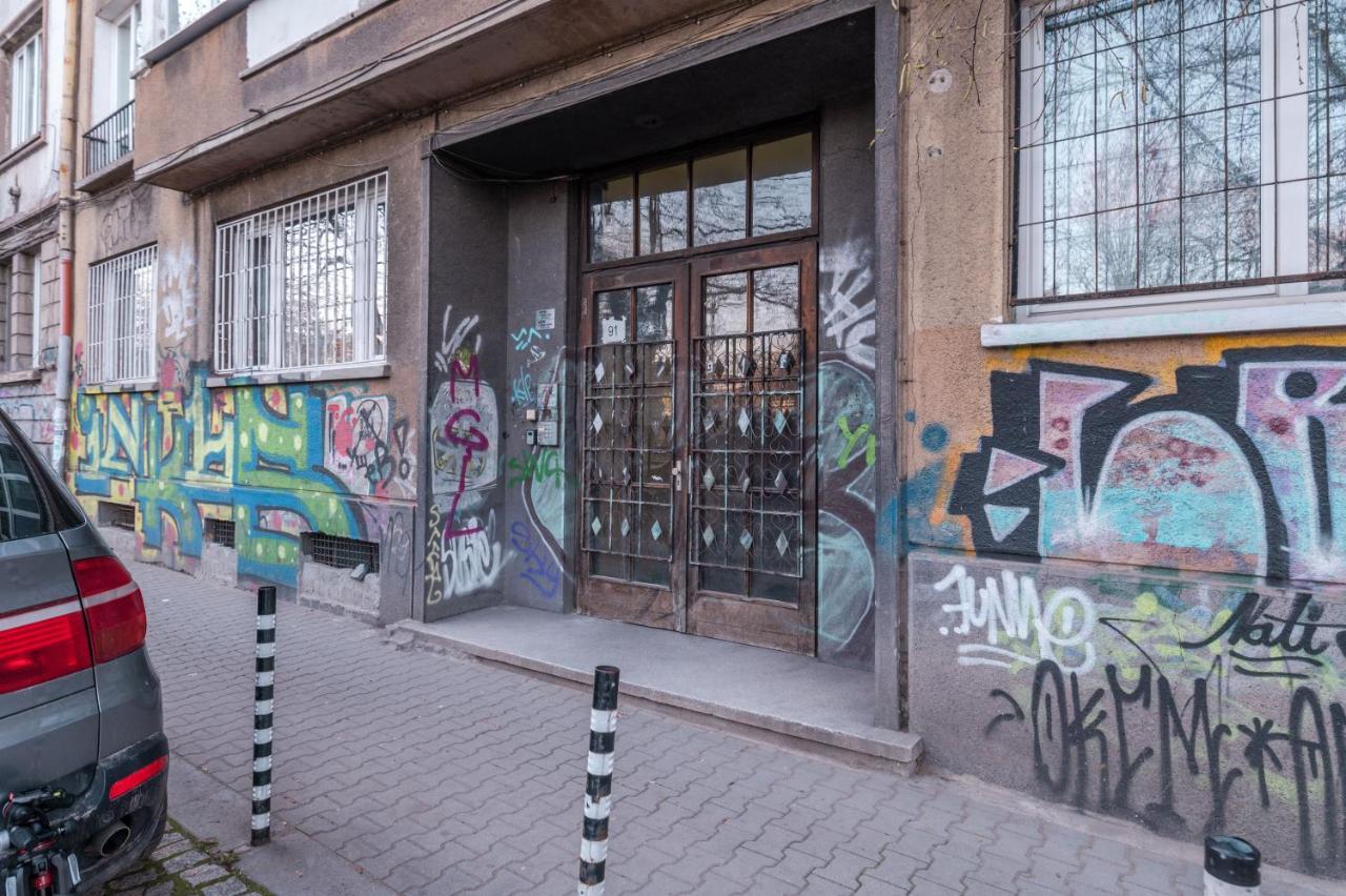 Industrial 2-Bdr Flat By The National Stadium Sofia Bagian luar foto