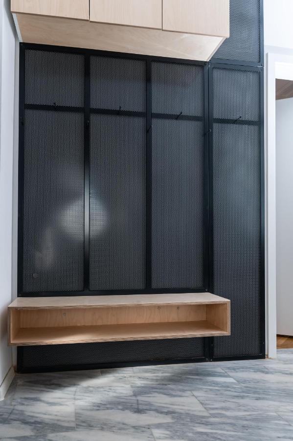 Industrial 2-Bdr Flat By The National Stadium Sofia Bagian luar foto